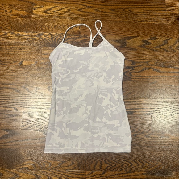 Lululemon White Scoop Neck Fitted Tank Top - Picture 3 of 4